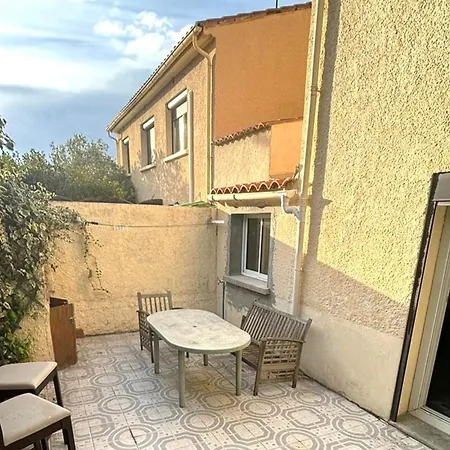 Spacious House With Garden Hotel 3*